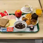 buffet-breakfast-tray