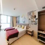 twin-bed