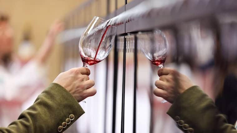 Cata de vinos en la Barcelona Wine Week en febrero.